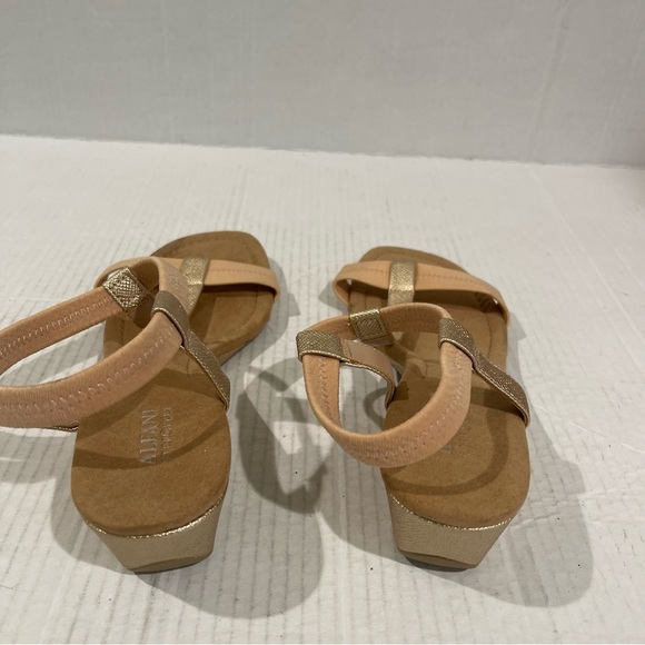 Women’s Alfani Beige Voyage Wedge Slip On Slingback Sandals Size 11 US! - Picture 6 of 9